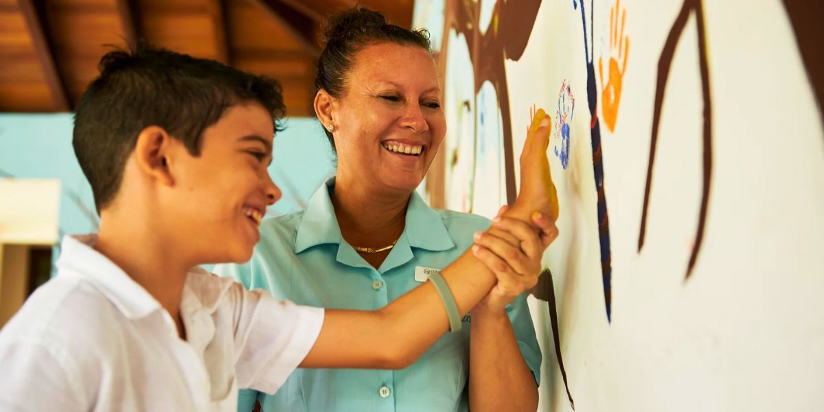 constance ephelia_kids club