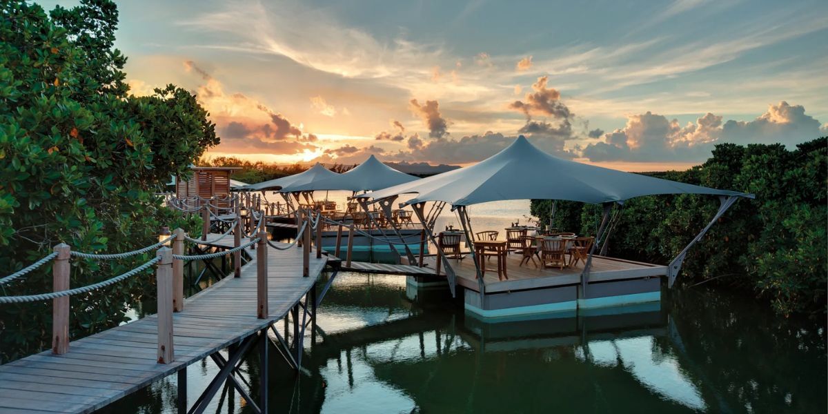 constance prince maurice - le barachois floating restaurant