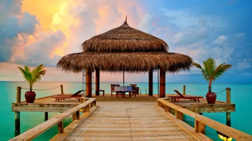 Top Luxury Island Sanctuaries in the Maldives and Seychelles
